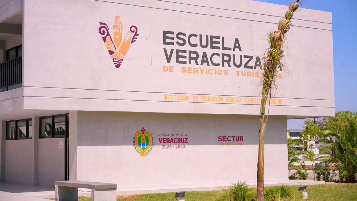 Veracruz commits to professionalizing the tourism sector with a new specialized school.